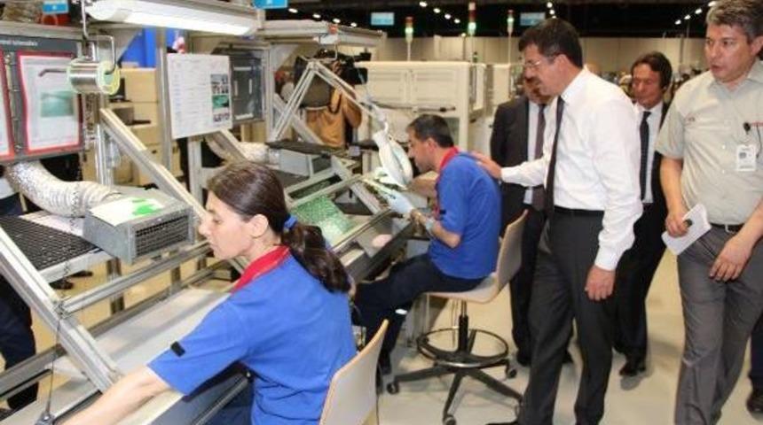 Bakan Zeybekci: Mazeret Yok Ihracata Devam