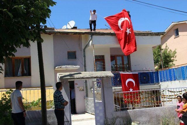 Şehit Ateşi Sivas’a Düştü