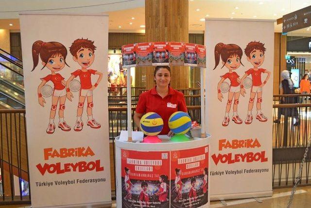 Geleceğin Sporcuları Voleybolla Tanıştı