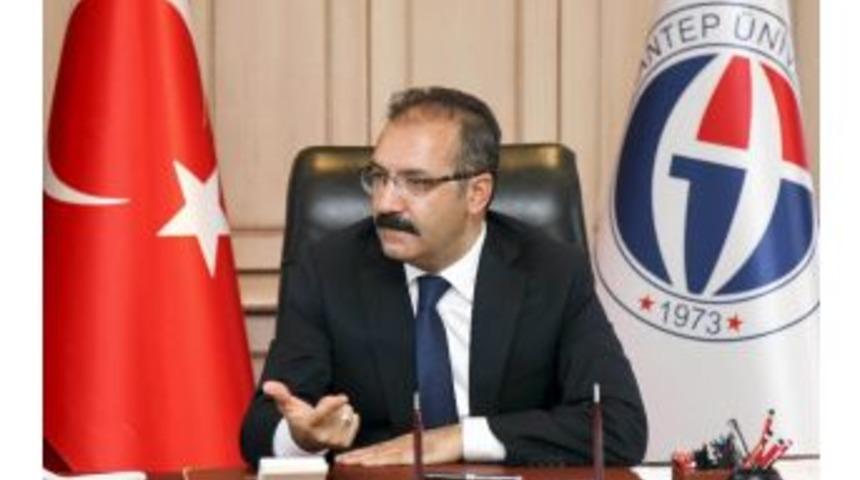 Rektör Gür’den "geçmiş" İddialarına "sahte Belge" Cevabı