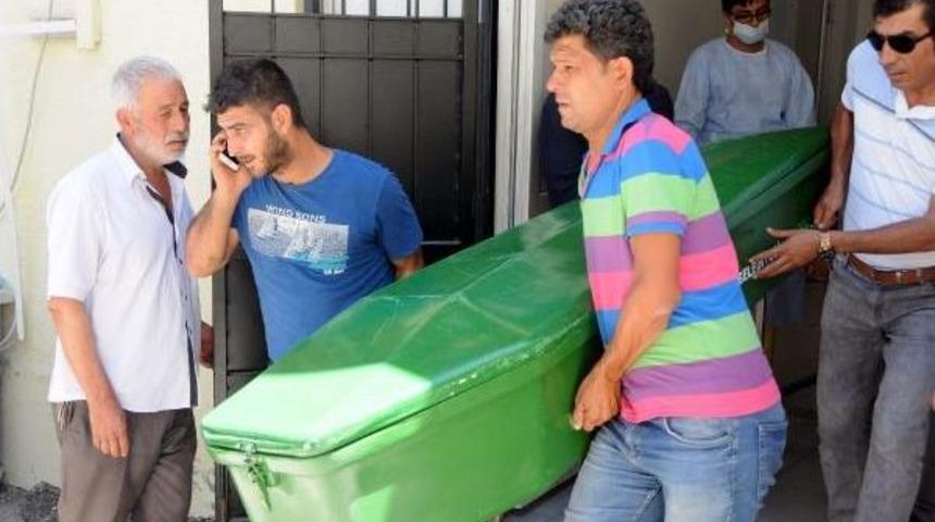 Motosiklet Yarışını Kaybettiği Genci Öldürdü