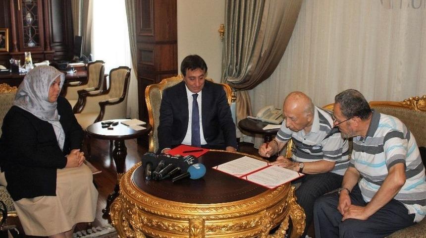 Bursalı Hayırseverden Sağlık Merkezine Bağış