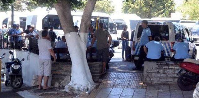 Bodrum Otogar Müdürünü, Minibüs Şoförü Ayağından Vurdu