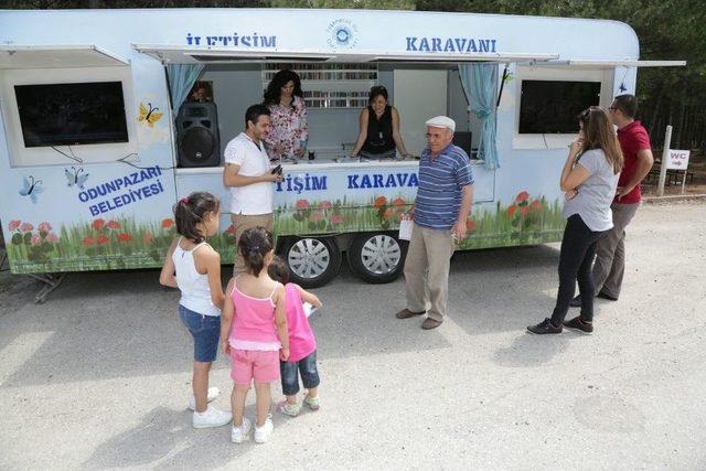 İletişim Karavanı Mahalle Mahalle Gezerek Sorun Dinleyecek