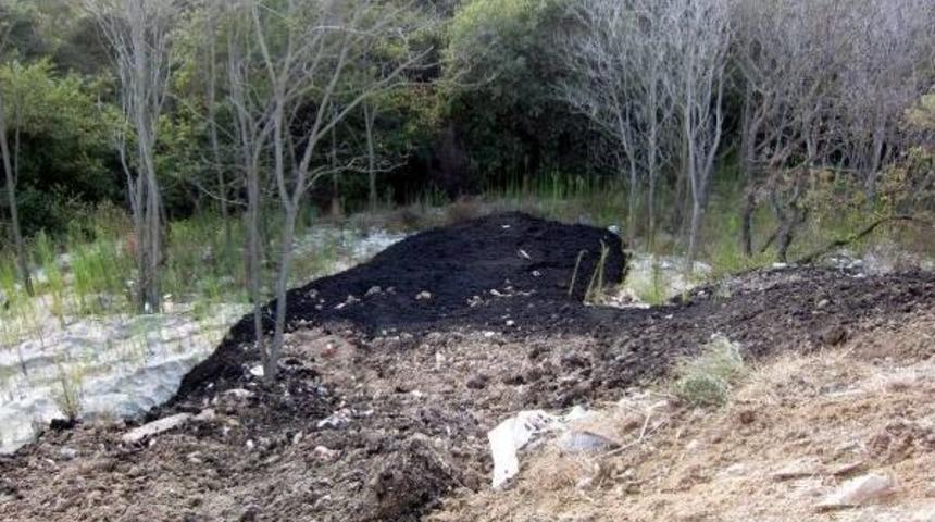 &Ccedil;erkezk&ouml;y'de Doğaya Kimyasal Atık G&ouml;men 2 Kişi Yakalandı