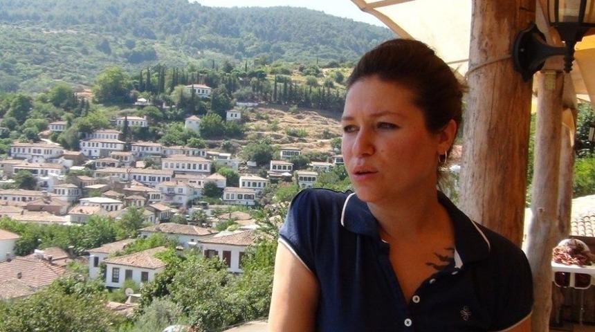 Şirince&rsquo;de Ka&ccedil;ak Yapılar Yıkılıyor