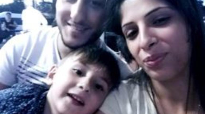 Trafik Kazasında Hamile Eşi Ve Kayınvalidesi İle Birlikte &Ouml;ld&uuml;