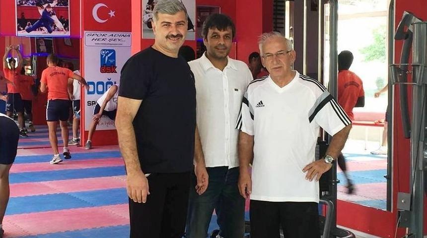 Malatya Yeşilyurt Belediyespor Salonda Kondisyon &Ccedil;alıştı
