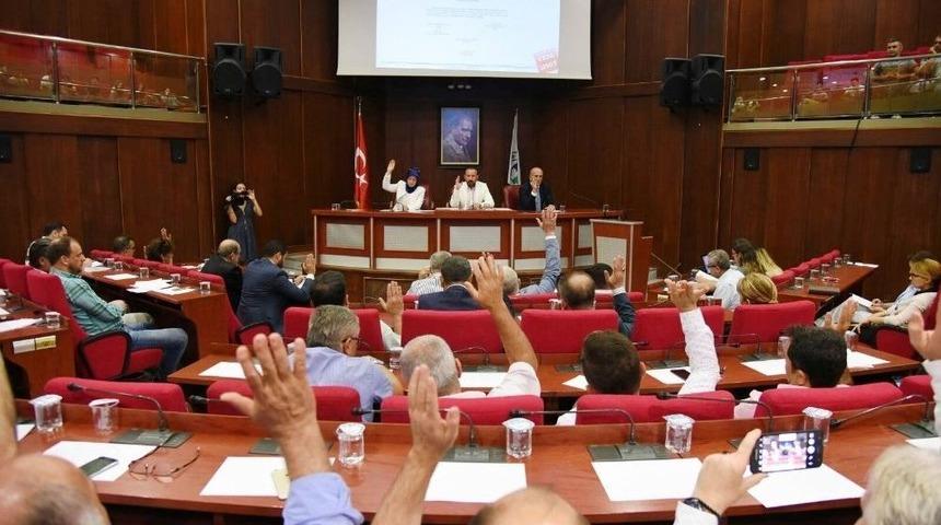 İzmit Belediye Meclisi Toplantsı Yapıldı