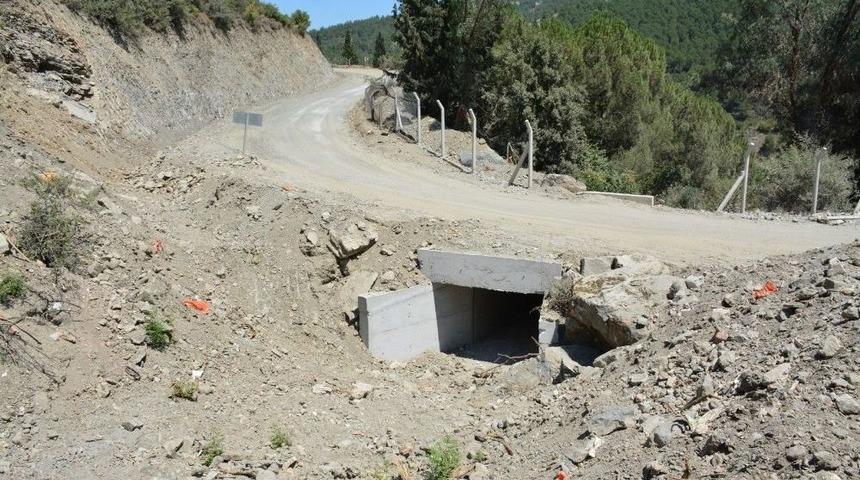 Kayapınar Deresinde Menfez İmalatı Tamamlandı