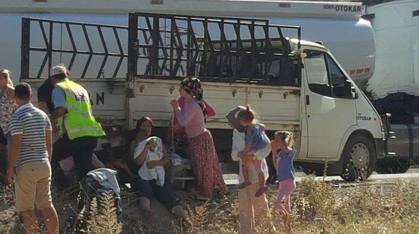 Antalya&rsquo;da Zincirleme Trafik Kazası: 7 Yaralı