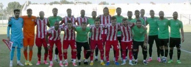 Sivasspor Hazırlık Maçında Sivas Belediyespor'u 3-1 Yendi