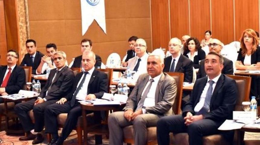 Prof. Dr. Kınacı: &Ouml;nlem Alınmazsa Van G&ouml;l&uuml; Bataklık Olabilir