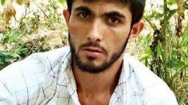 Eşini Öldürüp, Bıçağı Kalbine Saplayarak Intihar Etti