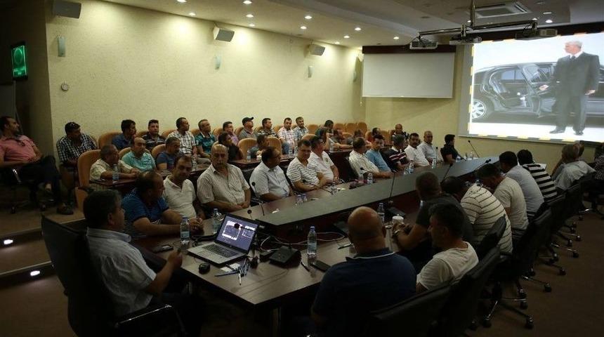 Dsi Şof&ouml;rlerine Eğitim Verildi