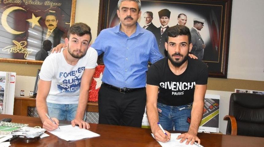 Yıldızg&uuml;c&uuml; Geleceğin Profesyonel Futbolcuları Yetiştiriyor