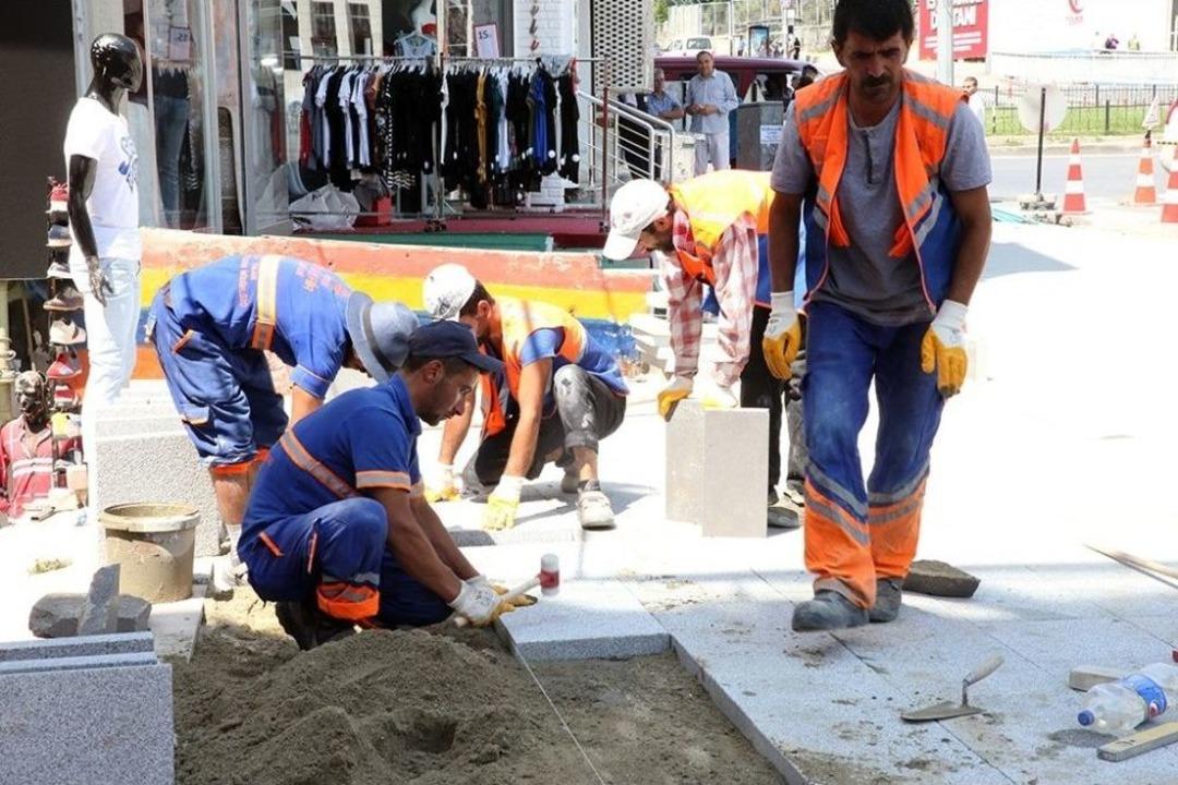 Zeytinburnu Ara&ccedil;lar Cep Otoparka Park Edilecek