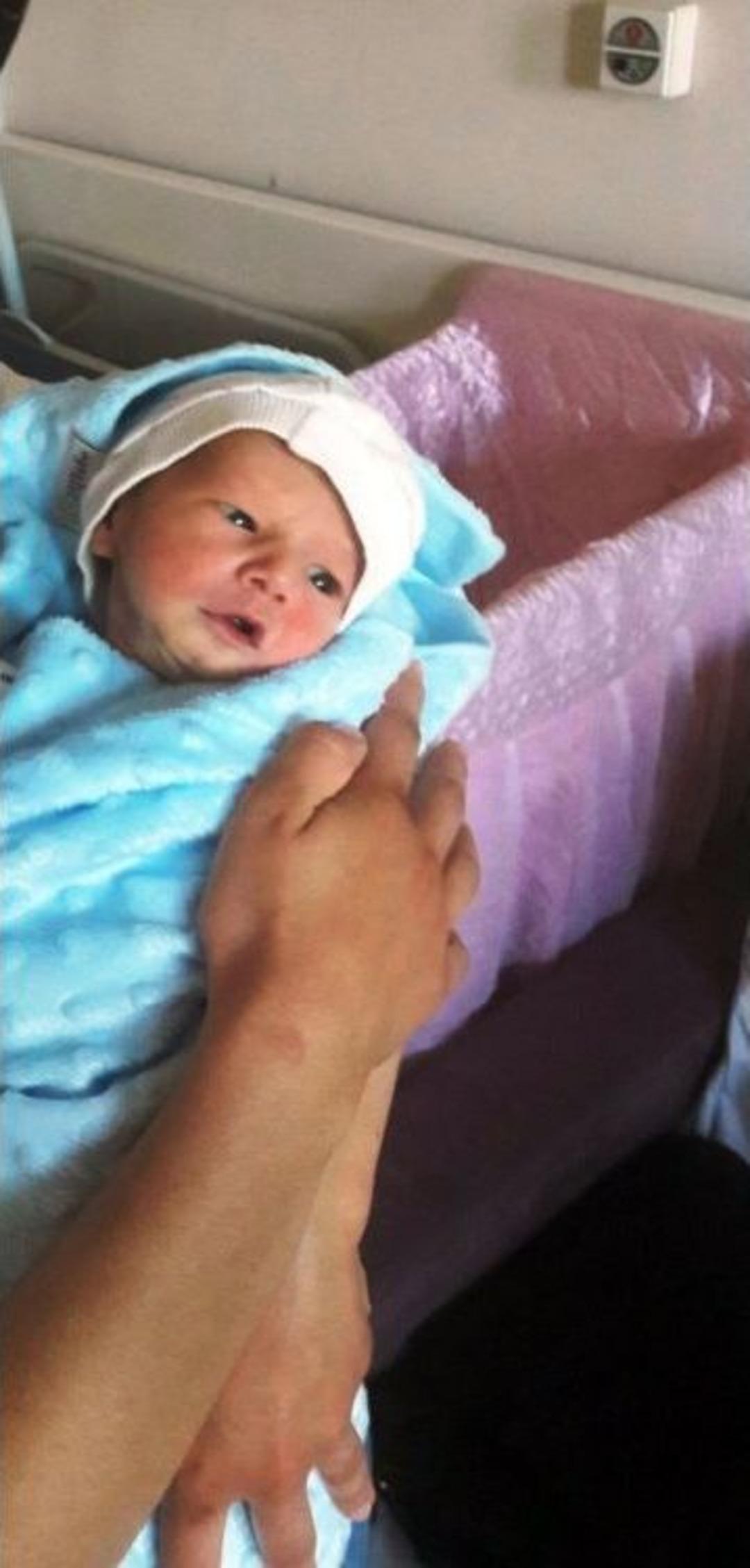 (&ouml;zel Haber) 14 G&uuml;nl&uuml;k Bebeklerinin &Ouml;l&uuml;m&uuml; Sonrası Su&ccedil; Duyurusunda Bulundular