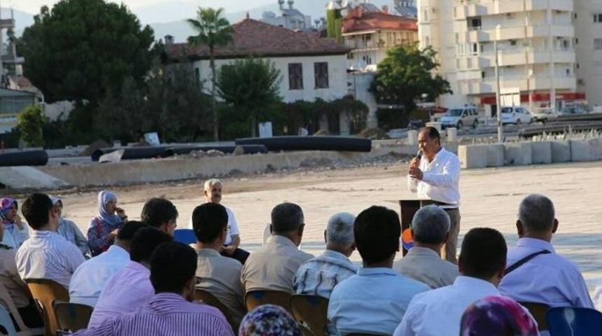 Finike&rsquo;de Hacı Adayları Uğurlandı