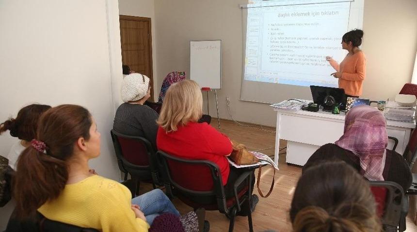 Buca&rsquo;nın Merkezlerinden T&uuml;m İzmir&rsquo;e Hizmet