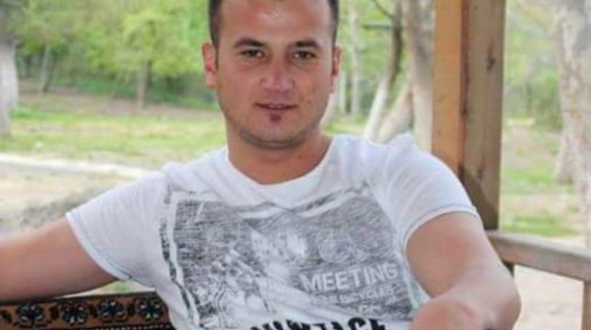 Kavgada Bı&ccedil;aklanan Belediye &Ccedil;alışanı Hayatını Kaybetti