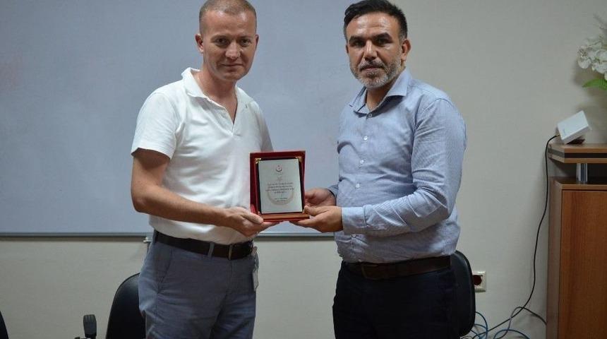 &Ccedil;ilekar Veda Etti