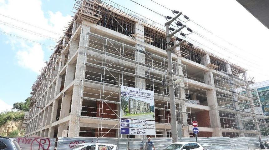 Kocaeli&rsquo;nin İlk Yeşil Kamu Binası Hızla Y&uuml;kseliyor