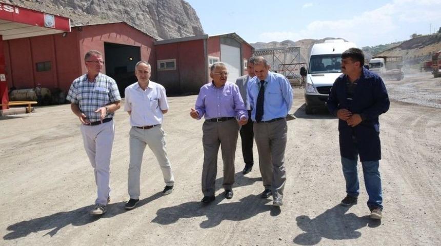 Tuz Deposunda &Uuml;retilen Tuzlar, Buzlu Yollarda Kullanılacak