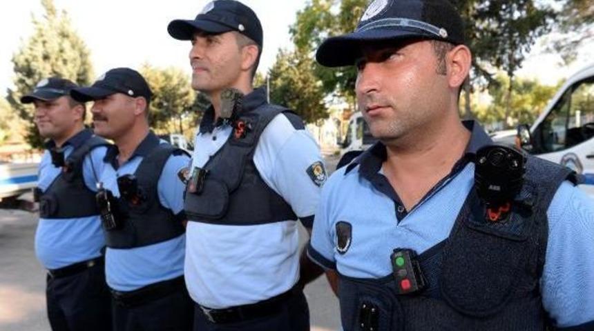 Adana'da Zabıtadan Yaka Kameralı Denetim