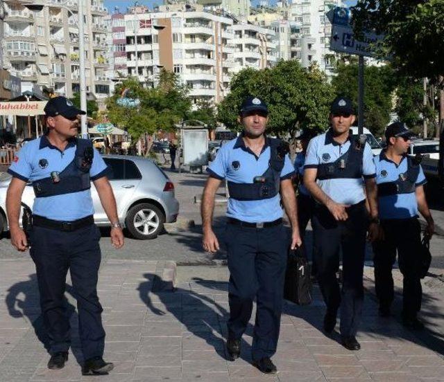 Adana'da Zabıtadan Yaka Kameralı Denetim