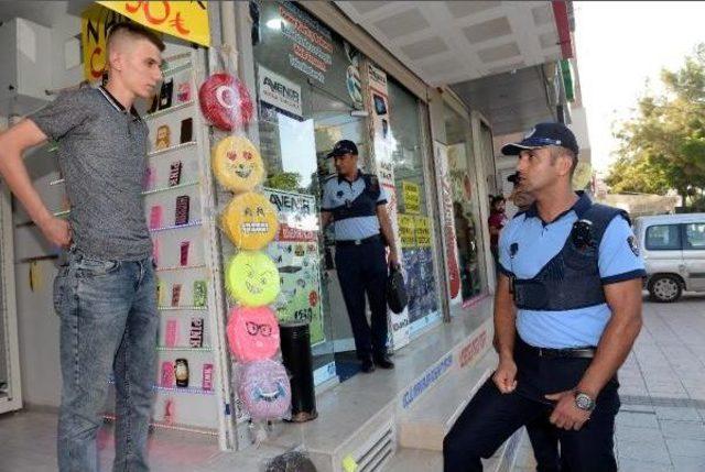 Adana'da Zabıtadan Yaka Kameralı Denetim