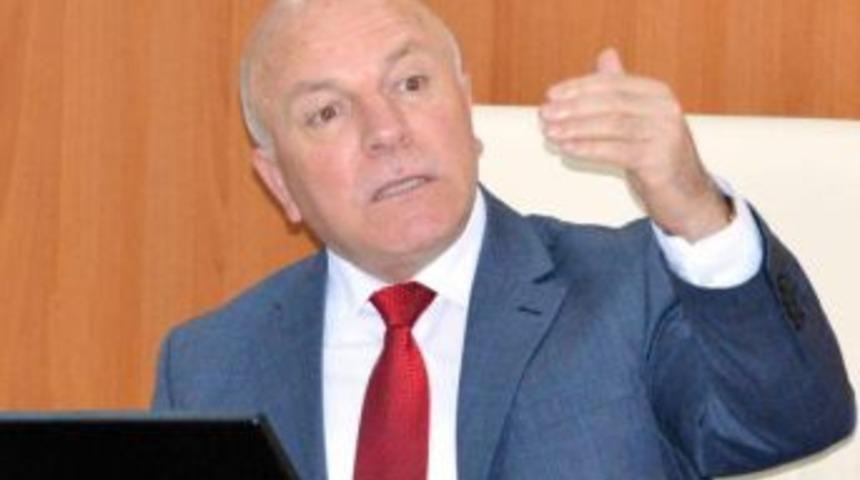 M&uuml;ezzine Başkana Hakaretten Ceza