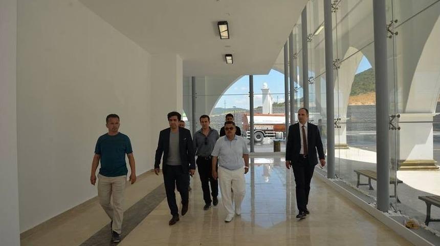 Başkan Yağcı, Yapımı Devam Eden Yeni Otogarda İncelemelerde Bulundu