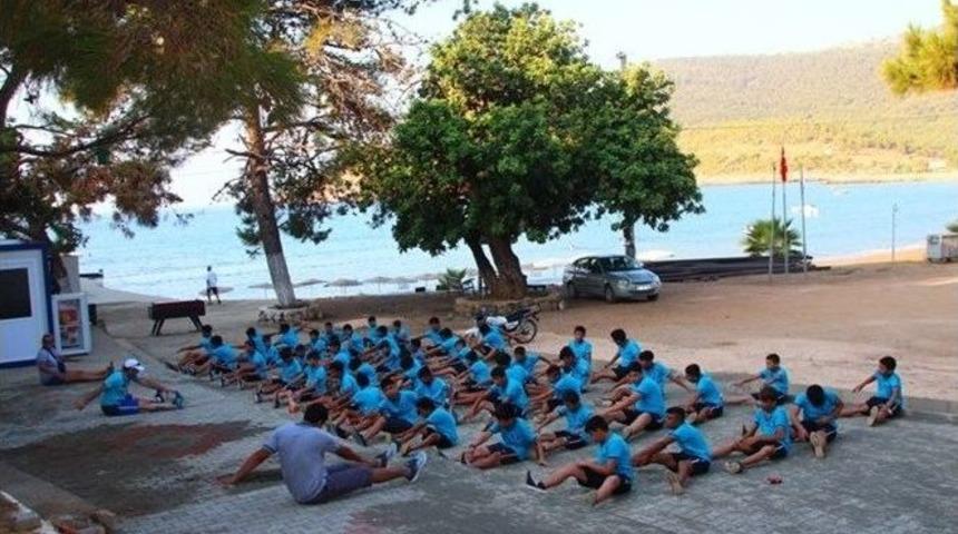 Mersin Emniyeti&rsquo;nden &Ouml;ğrencilere Yaz Kampı Etkinliği