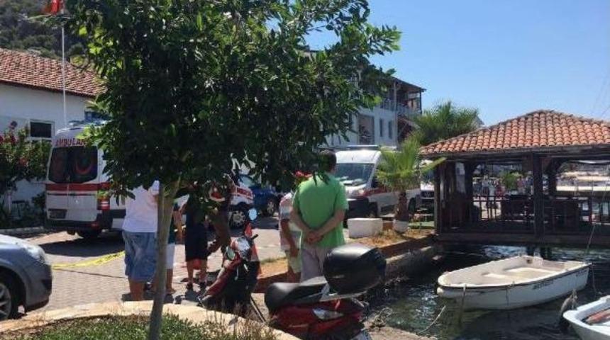 Marmaris'te Tekne Faciası; 8 Kişi Kurtarıldı, 3 Kişi Kayıp- (2)- Yeniden