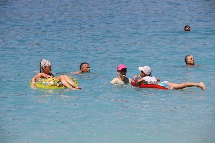 Mevsim Normallerinin Üzerine Çıkan Sıcaklık Sahilleri Doldurdu G2