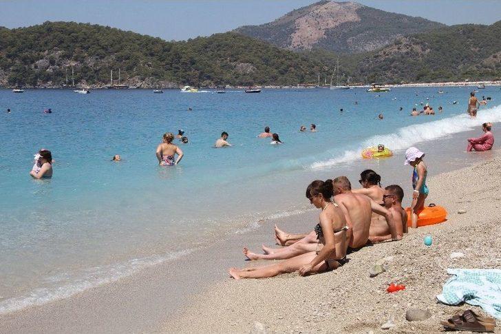 Mevsim Normallerinin Üzerine Çıkan Sıcaklık Sahilleri Doldurdu G5