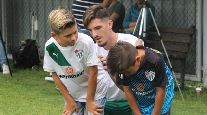 Bursaspor'da Tempo D&uuml;şm&uuml;yor