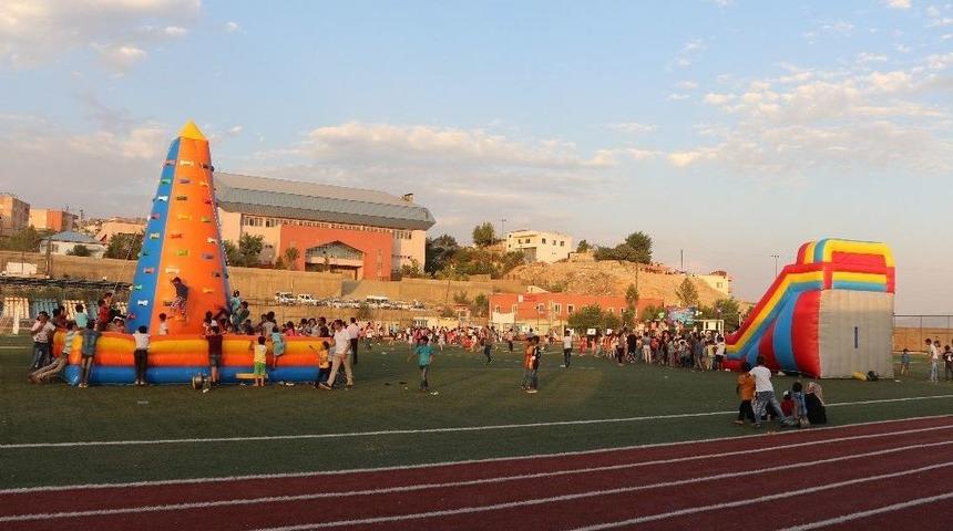 Şırnak&rsquo;ta &rsquo;&ccedil;ocuk Şenliği&rsquo; D&uuml;zenlendi