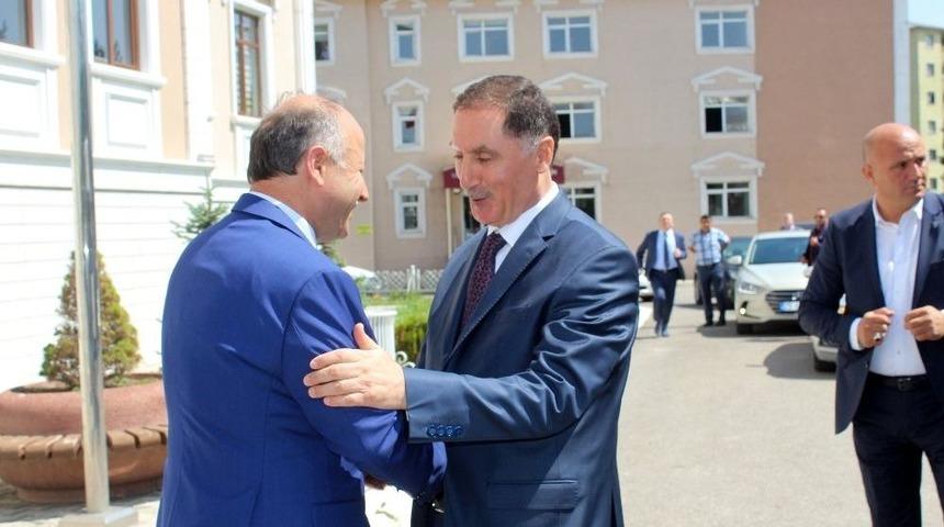 Kamu Başdenet&ccedil;isi Şeref Malko&ccedil;: &ldquo;vatandaşın Avukatlığını Yapıyoruz&rdquo;