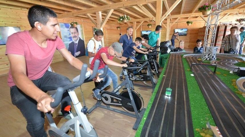 Belko &Ccedil;adırı&rsquo;nda Bisiklet Yarışı