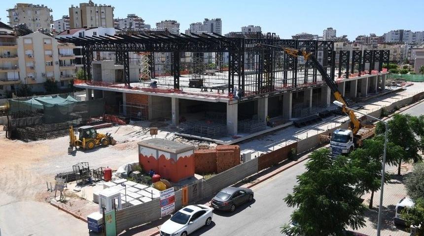 Konyaaltı Kongre Ve Fuar Merkezi Kitap Fuarına Yetişecek