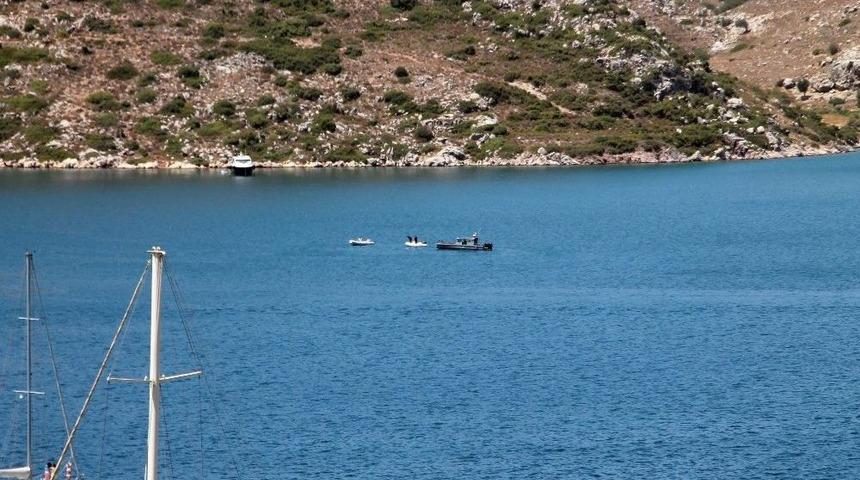 Motoryat Kazasında Kayıp İki Kişiyi Arama &Ccedil;alışmaları S&uuml;r&uuml;yor