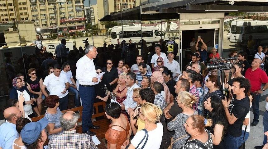 Seyhan&rsquo;da Sokak Hayvanlarına Mama Desteği