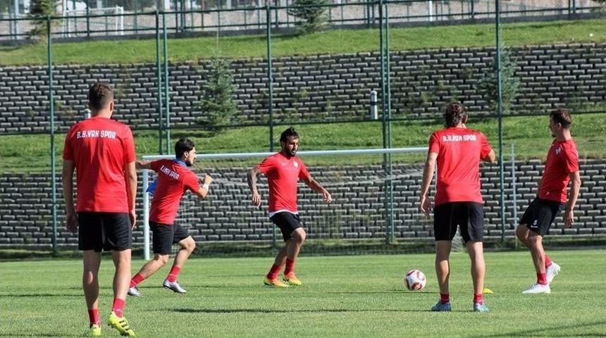 Van B&uuml;y&uuml;kşehir Belediyespor&rsquo;dan &Uuml;&ccedil;&uuml;nc&uuml; Etap Kamp D&ouml;nemi