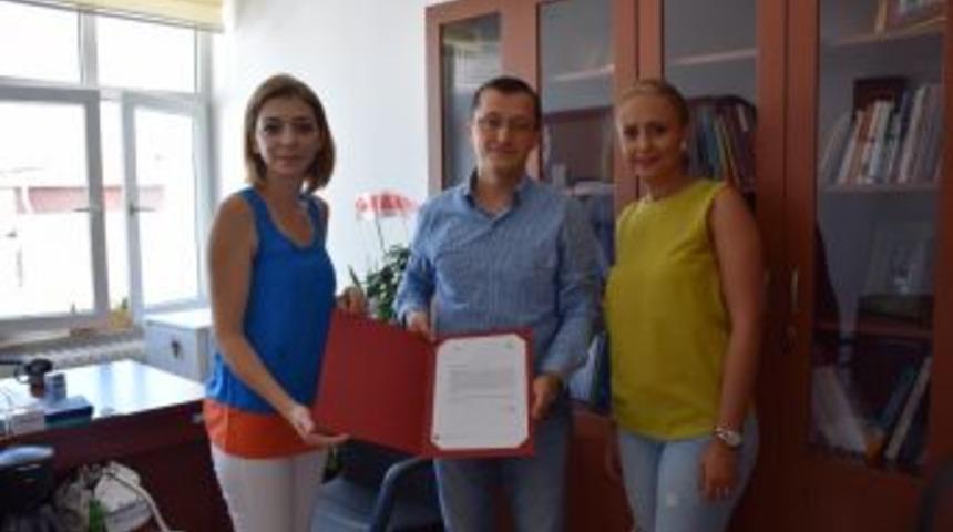 T&uuml;bitak&rsquo;a Yapılan 43 Proje Başvurusunun 3&rsquo;&uuml; Anadolu &Uuml;niversitesi&rsquo;nden