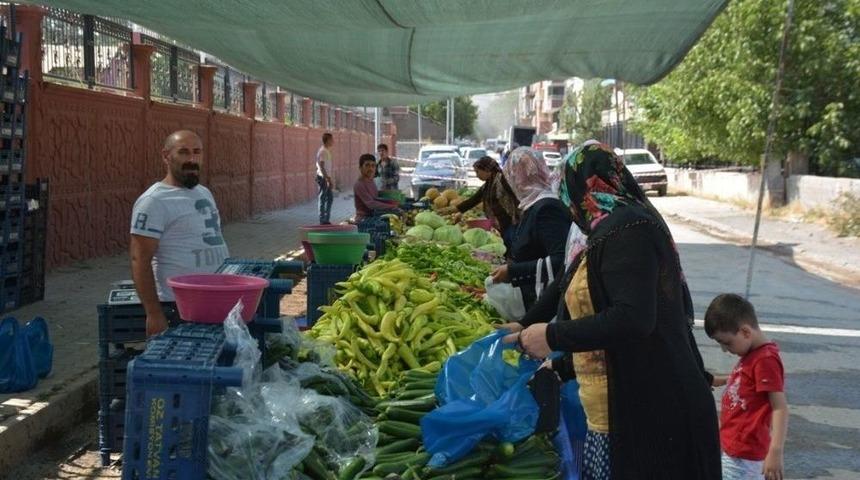 Tatvan&rsquo;da Halk Pazarı Kuruldu