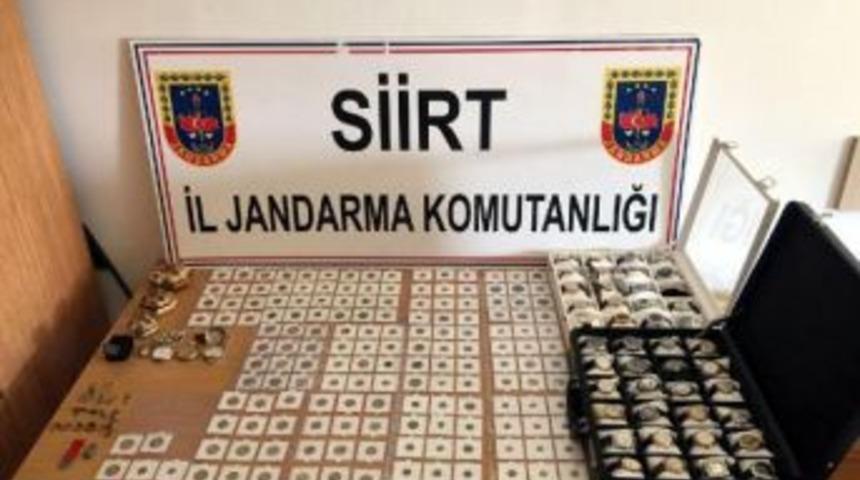 Siirt'te Sel&ccedil;uklu-Osmanlı D&ouml;nemi G&uuml;m&uuml;ş Sikkeler Ele Ge&ccedil;irildi