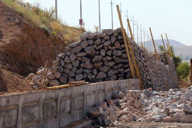 Yeni Stat Sezonun İlk Maçına Hazır Hale Getirilmeye Çalışılıyor