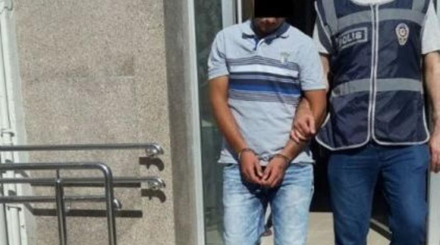 İzmir&rsquo;de Vatandaşları Canından Bezdiren Gasp&ccedil;ılar Tutuklandı